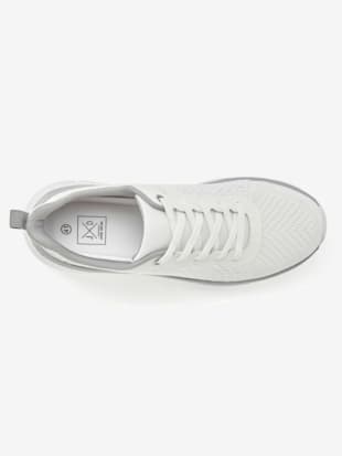 Baskets sneakers sportives et confortables avec talon légèrement rembourré et semelle ultra-légère (Image 4)