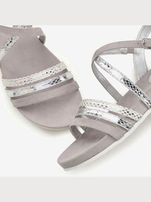 Sandales brides raffinées avec empiècements métalliques