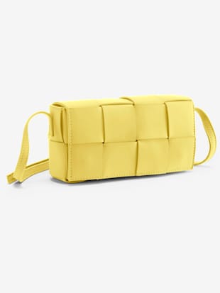 Ce sac à bandoulière sublime toutes les tenues et est parfait pour le quotidien ou l'été