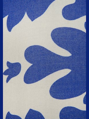 Robe longue col v à bordure (Image 6)
