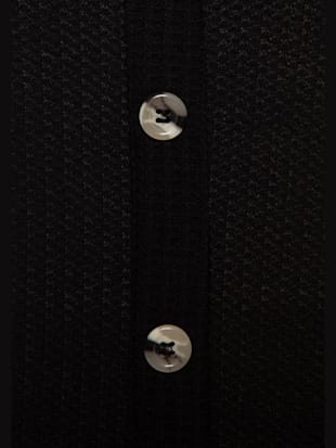 Debardeur patte de boutonnage décorative tendance avec boutons imitation corne (Image 5)