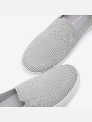 Baskets sneakers très légères et confortables avec talon légèrement rembourré en textile doux (Image 4)