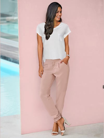 Pantalon structure indéformable
