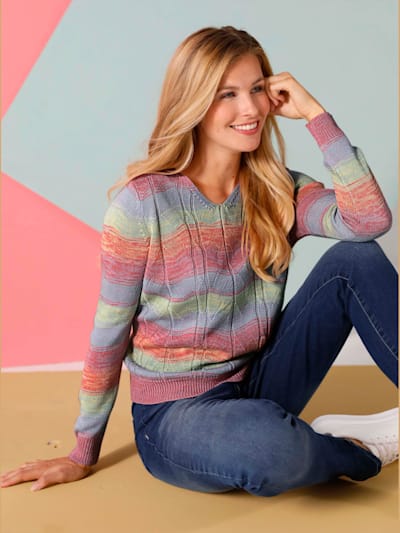 Pull à encolure en v avec motif ajouré