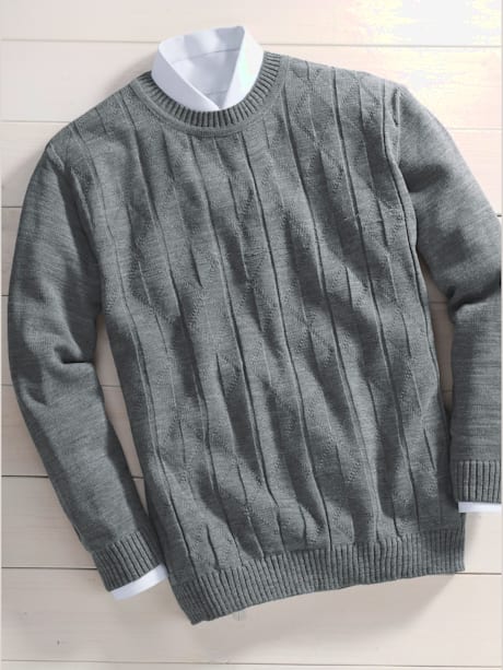 Pull motif tricoté délicat