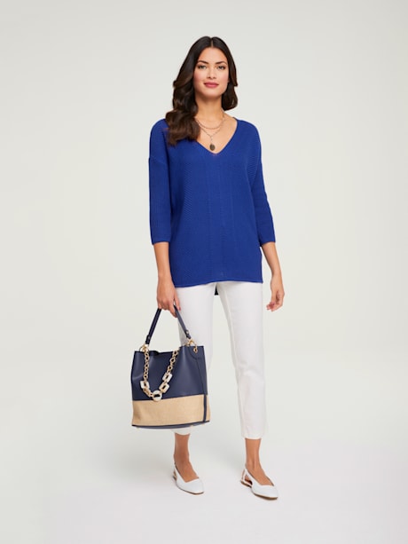 Pull col v look ample tendance