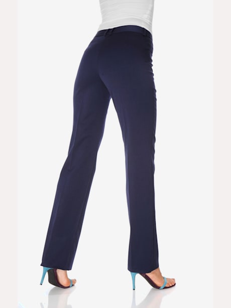 Tailleur pantalon style professionnel élégant