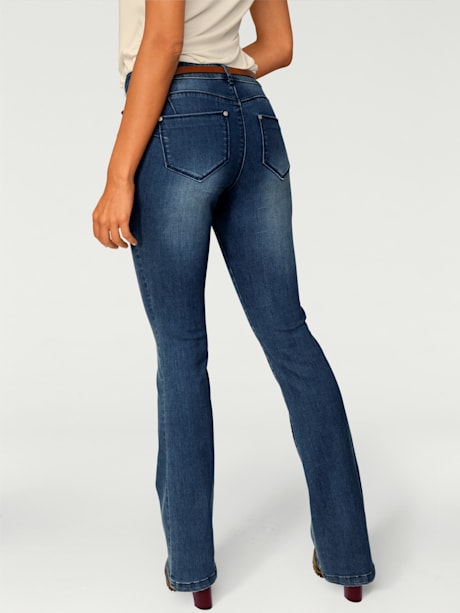 Jeans effet ventre plat coupe bootcut tendance