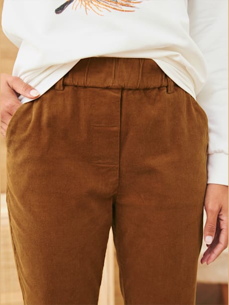 Pantalon en velours côtelé qualité micro-mousse douce