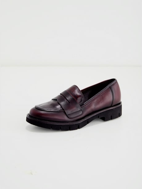 Trotteurs cuir de vache légèrement brillant
