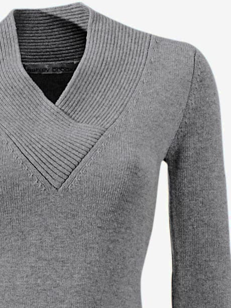 Pull col v contenant du cachemire