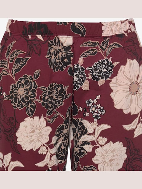 Pyjama au motif floral botanique