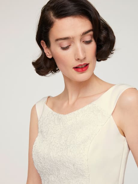 Débardeur en dentelle look tendance à paillettes