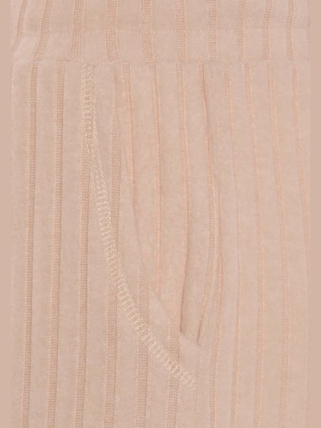  (Image 6)