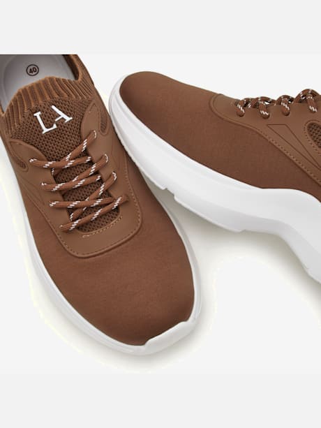 Baskets design sportif