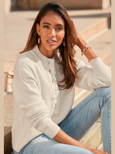 Pull en tricot encolure ronde