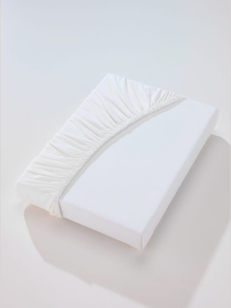 Drap-housse élasthanne : tenue infroissable, Hauteur de matelas jusqu'à 10 cm, couleur : blanc uni, taille 1 pièce 120x200 - 130x220 cm, marque