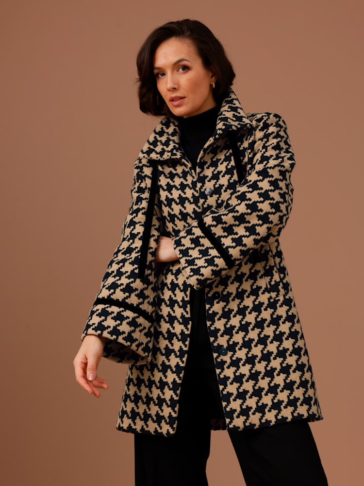 Veste en laine très fin et doux, noir à motifs, taille 44, Manisa - helline