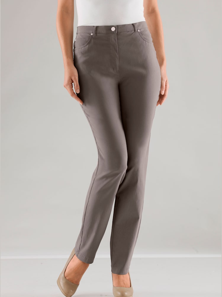 Pantalon féminin à coupe 5 poches classique, couleur marron, taille 38, marque Stehmann Comfort line - helline