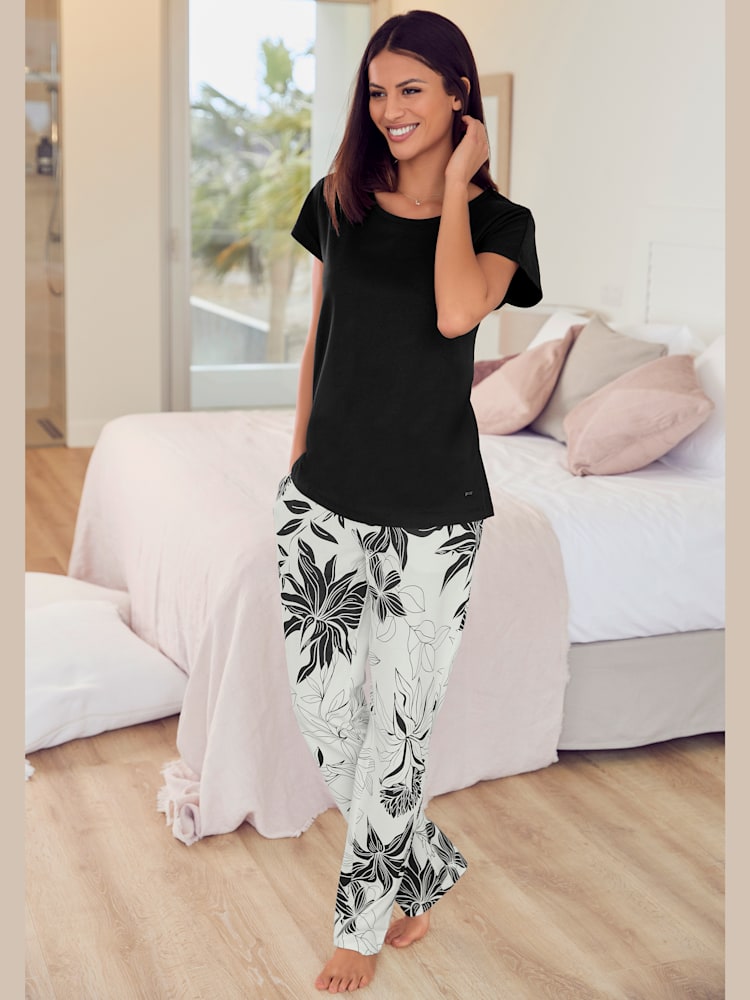 Haut de pyjama t-shirt à manches courtes, couleur noir, taille 46/48, marque LASCANA - helline