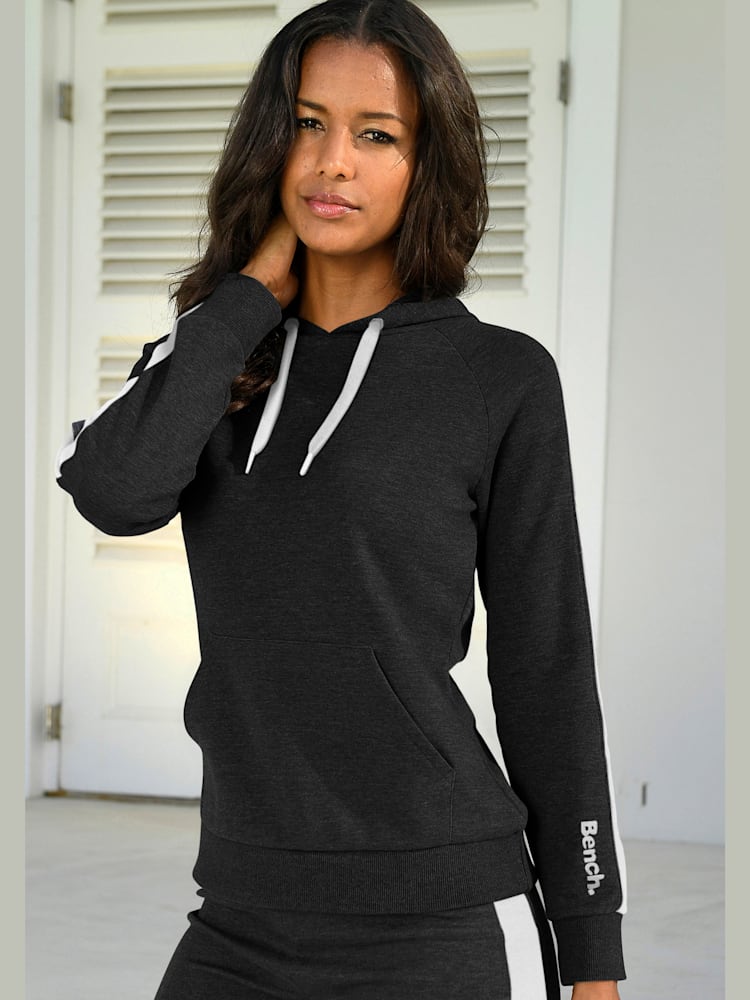 Sweatshirt à capuche t-shirt détente sportif à capuche, couleur noir, taille 38/40, marque Bench. Loungewear - helline