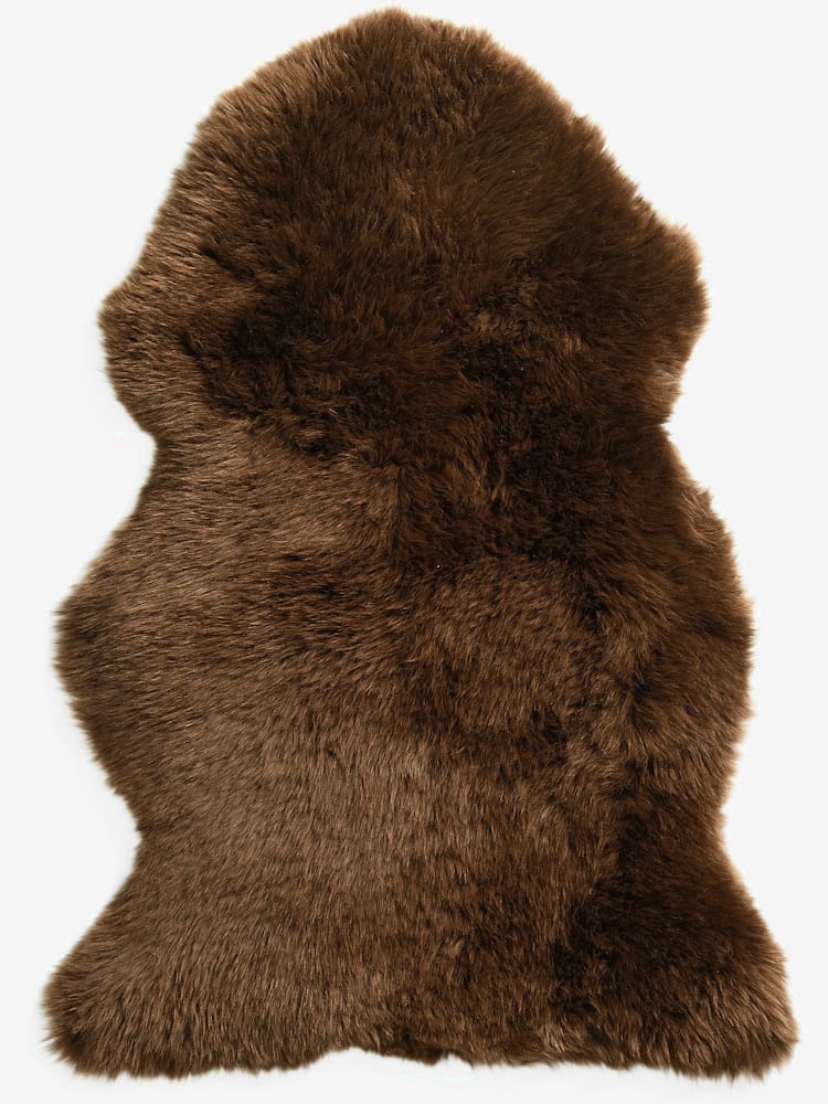 Peau d'agneau produit naturel, couleur : marron moyen uni, taille env. 68x140 cm, marque helline home, 100% Peau d'agneau - helline