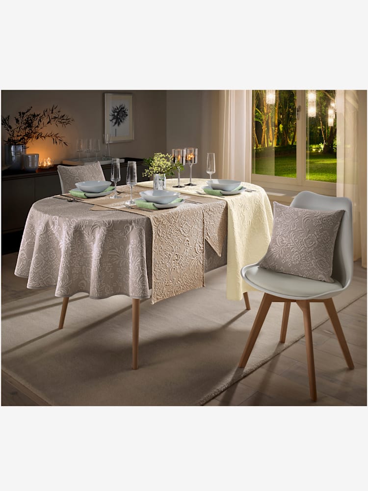 Nappe existe en ronde et ovale, marron clair uni, taille 130x220 cm - helline