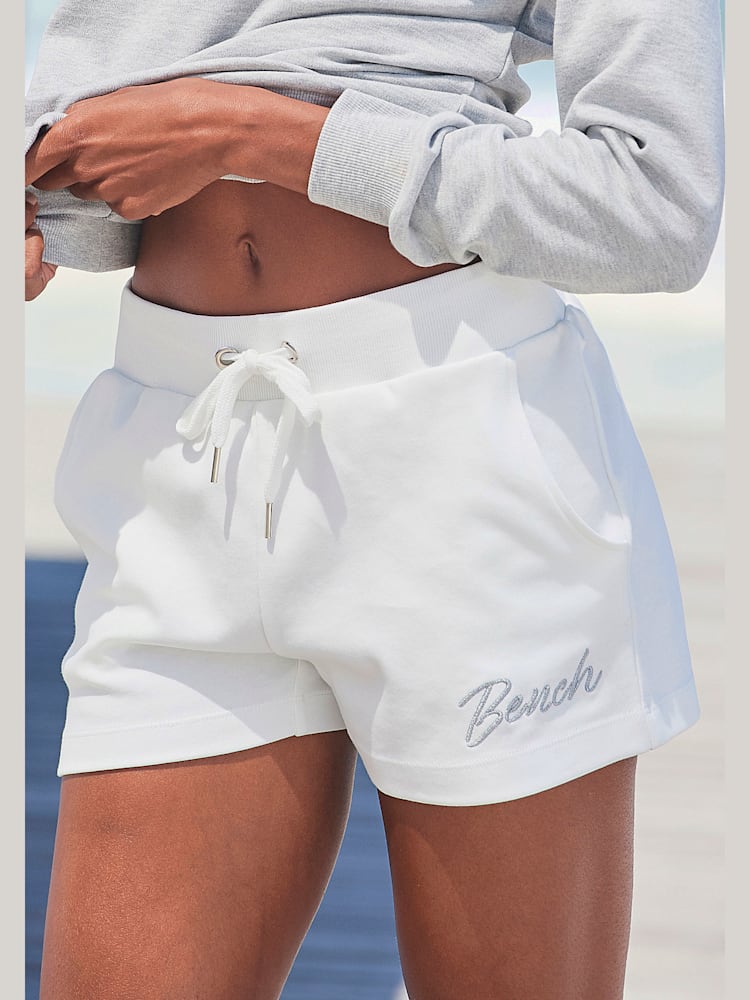 Short décontracté short, ceinture élastique à coulisse, couleur couleur ivoire, taille 38/40, marque Bench. Loungewear - helline