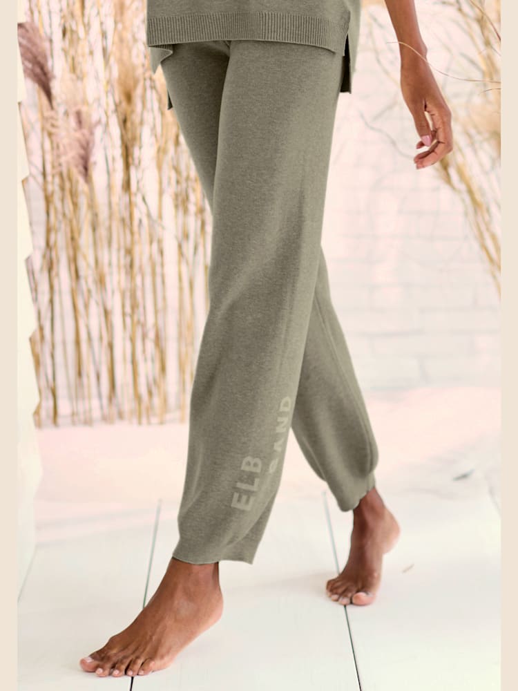 Pantalon en tricot doux et extensible, couleur vert, taille 50/52, marque Elbsand - helline